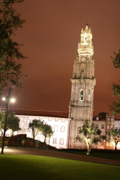 2U Oporto Urban Stays ภายนอก รูปภาพ